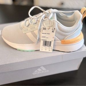 Adidas Racer TR21 size 7.5
